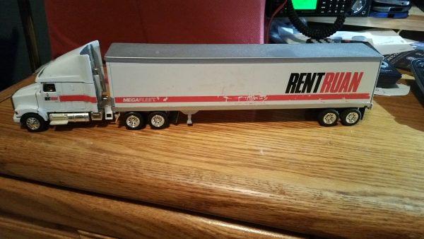 1/64 model tractor trailer
