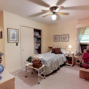 409 Laurel Ct 2nd Bedroom